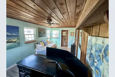1718 Nevada Avenue NE, Saint Petersburg, FL 33703 - Photo 25