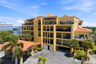 10315 Gulf Blvd, Treasure Island, FL 33706 - Photo 1