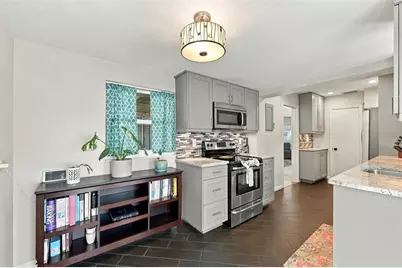 1044 32nd Avenue N, Saint Petersburg, FL 33704 - Photo 25
