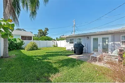 1044 32nd Avenue N, Saint Petersburg, FL 33704 - Photo 43