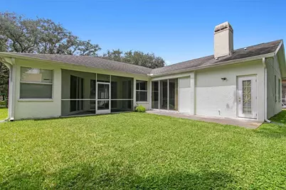 17715 Hampshire Oak Drive, Tampa, FL 33647 - Photo 3