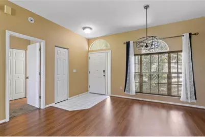 17715 Hampshire Oak Drive, Tampa, FL 33647 - Photo 5