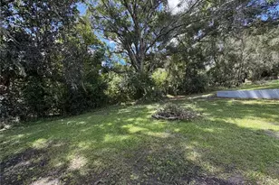 10526 E Irene St, Inverness, FL 34450 - Photo 33