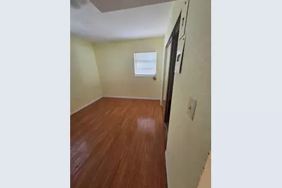 350 N Levis Avenue, Tarpon Springs, FL 34689 - Photo 25