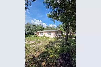 350 N Levis Avenue, Tarpon Springs, FL 34689 - Photo 1