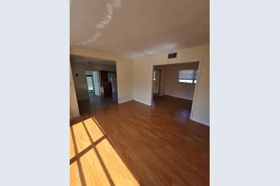 350 N Levis Avenue, Tarpon Springs, FL 34689 - Photo 13