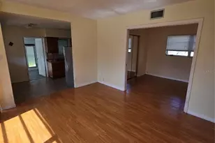 350 N Levis Ave, Tarpon Springs, FL 34689 - Photo 13