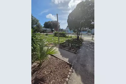 350 N Levis Avenue, Tarpon Springs, FL 34689 - Photo 37