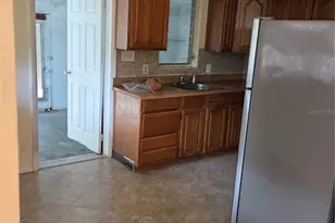 350 N Levis Ave, Tarpon Springs, FL 34689 - Photo 9
