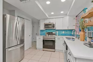 11005 Harding Dr, Port Richey, FL 34668 - Photo 21