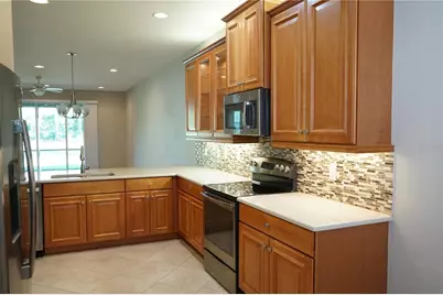15628 Aurora Lake Circle #114, Wimauma, FL 33598 - Photo 11