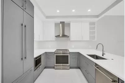 275 1st Avenue S #3304, Saint Petersburg, FL 33701 - Photo 13