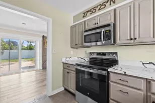 106 19th St, Belleair Beach, FL 33786 - Photo 7