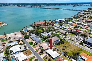 106 19th St, Belleair Beach, FL 33786 - Photo 43