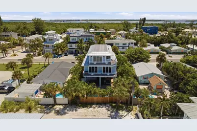 3014 Avenue E, Bradenton Beach, FL 34217 - Photo 35