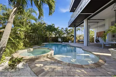3014 Avenue E, Bradenton Beach, FL 34217 - Photo 27