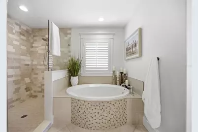 3014 Avenue E, Bradenton Beach, FL 34217 - Photo 21