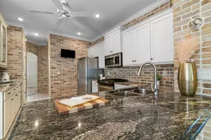12304 Wycliff Pl, Tampa, FL 33626 - Photo 17