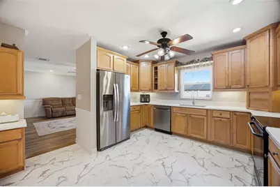 104 Mitchell Drive, Brandon, FL 33511 - Photo 11