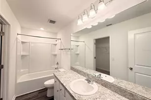 35409 White Water Lily Wy, Zephyrhills, FL 33541 - Photo 11