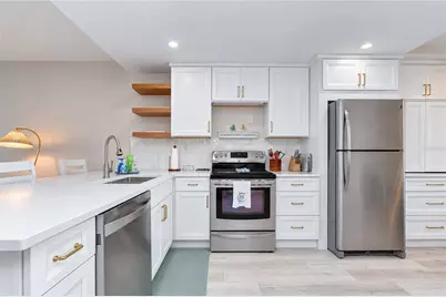 17580 Gulf Boulevard #417, Redington Shores, FL 33708 - Photo 11
