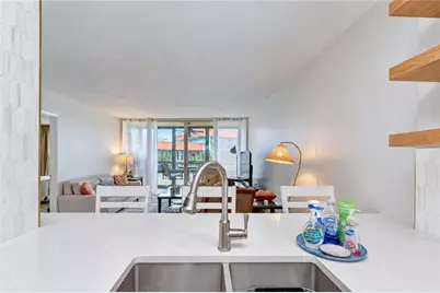 17580 Gulf Boulevard #417, Redington Shores, FL 33708 - Photo 15