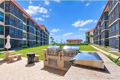 17580 Gulf Boulevard #417, Redington Shores, FL 33708 - Photo 43