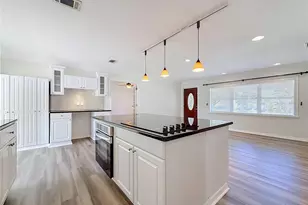 6414 24th Ave N, Saint Petersburg, FL 33710 - Photo 11