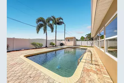 6414 24th Avenue N, Saint Petersburg, FL 33710 - Photo 67