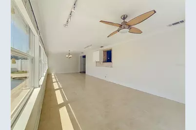 6414 24th Avenue N, Saint Petersburg, FL 33710 - Photo 57