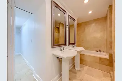 6414 24th Avenue N, Saint Petersburg, FL 33710 - Photo 43