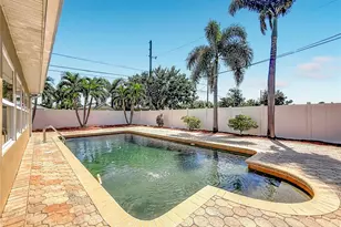 6414 24th Ave N, Saint Petersburg, FL 33710 - Photo 63