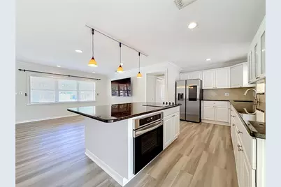 6414 24th Avenue N, Saint Petersburg, FL 33710 - Photo 17