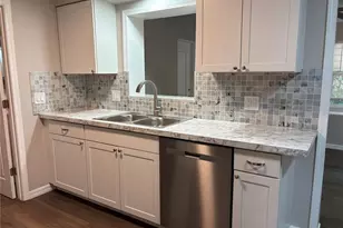 12 N Jefferson St, Beverly Hills, FL 34465 - Photo 9