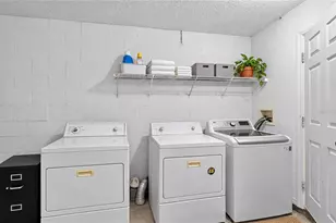13184 Montego St, Spring Hill, FL 34609 - Photo 27
