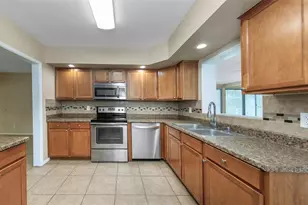 210 S Saturn Ave, Clearwater, FL 33755 - Photo 3