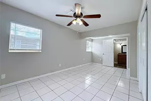 4923 Cresthill Dr, Tampa, FL 33615 - Photo 43