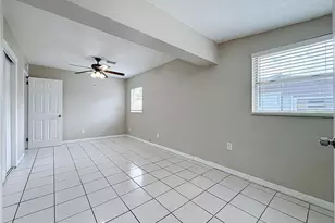 4923 Cresthill Dr, Tampa, FL 33615 - Photo 47