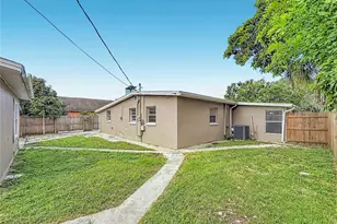 4923 Cresthill Dr, Tampa, FL 33615 - Photo 81