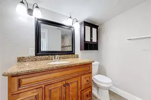 4923 Cresthill Dr, Tampa, FL 33615 - Photo 53
