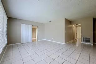 4923 Cresthill Dr, Tampa, FL 33615 - Photo 19