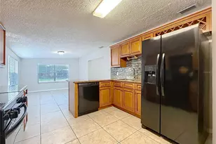 4923 Cresthill Dr, Tampa, FL 33615 - Photo 37