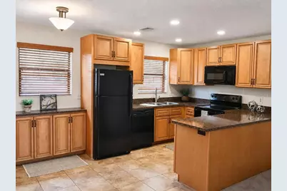 4933 91st Avenue N #C, Pinellas Park, FL 33782 - Photo 7