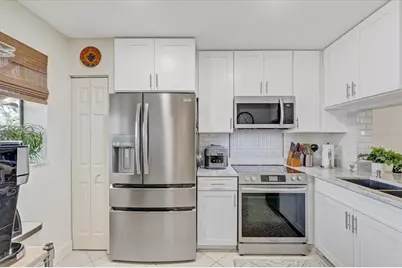 1952 Laughing Gull Lane #1426, Clearwater, FL 33762 - Photo 17