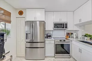 1952 Laughing Gull Ln, Clearwater, FL 33762 - Photo 17