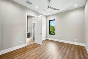 8103 N River Shore Dr, Tampa, FL 33604 - Photo 39