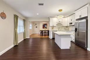 7035 Orkney Ave N, Saint Petersburg, FL 33709 - Photo 3