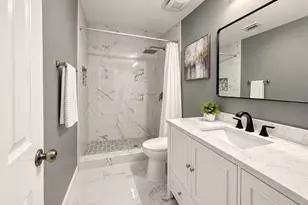 7035 Orkney Ave N, Saint Petersburg, FL 33709 - Photo 13