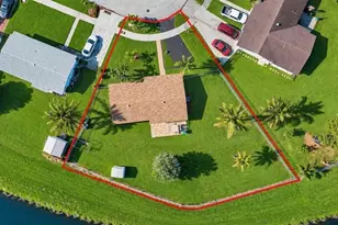 10621 SW 141st Dr, Miami, FL 33176 - Photo 1