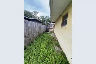 3811 E Crawford Street, Tampa, FL 33604 - Photo 3